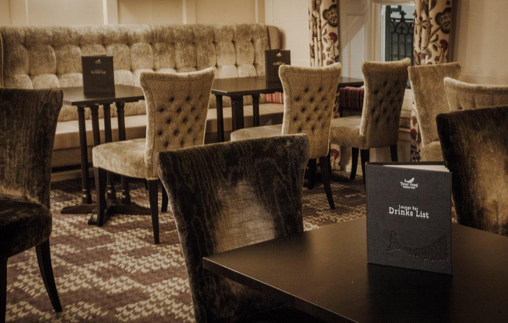Trout Hotel Кокермут Екстер'єр фото