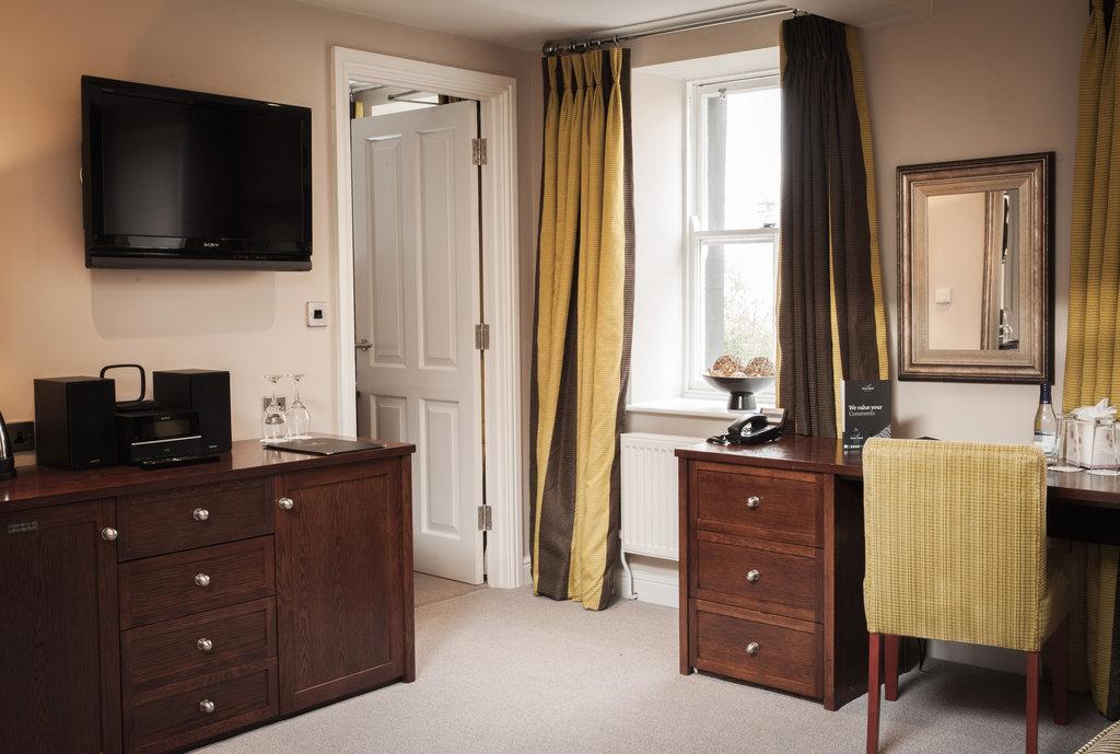 Trout Hotel Кокермут Екстер'єр фото