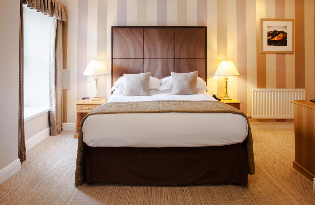 Trout Hotel Кокермут Екстер'єр фото