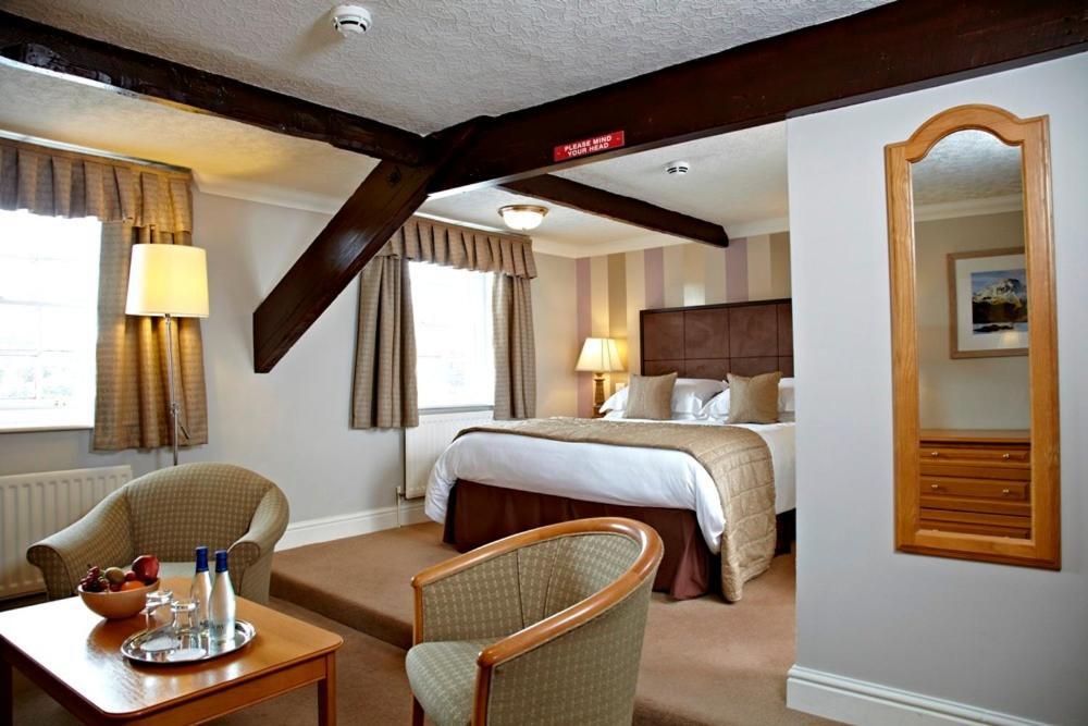 Trout Hotel Кокермут Екстер'єр фото